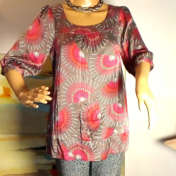 Gorgeous 100% Silk Nougat London Blouse size 2 - Picture 1 of 10